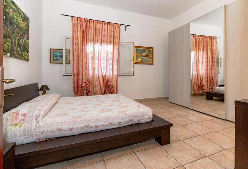 آپارتمان 2 خوابه, Casale Gli Ulivi