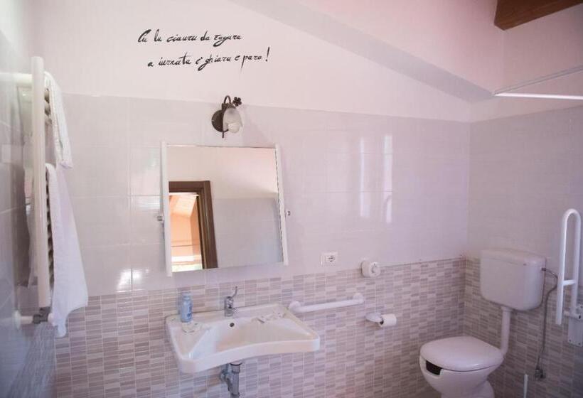 اتاق استاندارد با تخت بزرگ, Valle Lumia