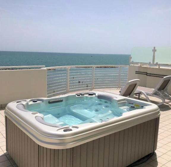 آپارتمان 1 خوابه, Residence Acquasuite
