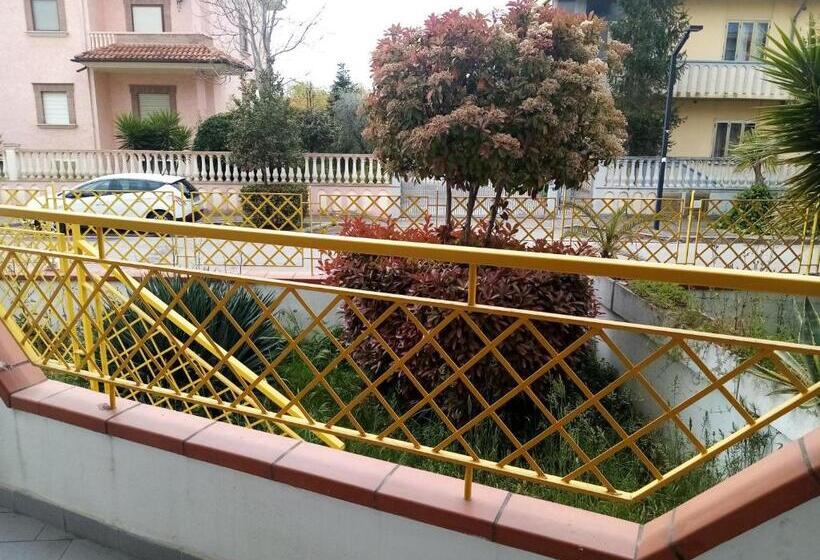 آپارتمان 2 خوابه, Residence Le Magnolie