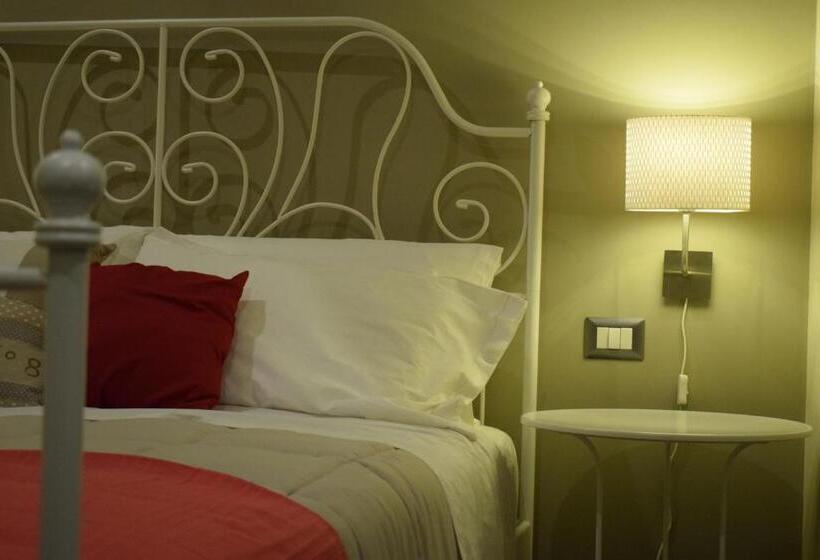 اتاق استاندارد با بالکن, Cento Tari' Guest House