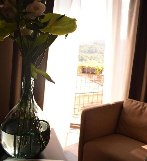 اتاق استاندارد سه نفره, Cento Tari' Guest House