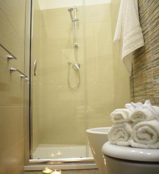 اتاق استاندارد با تراس, Cento Tari' Guest House