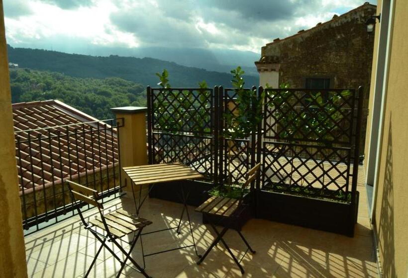 اتاق استاندارد با تراس, Cento Tari' Guest House