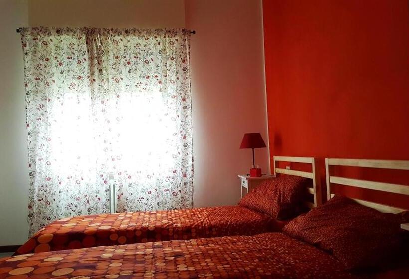 اتاق استاندارد با سرویس بهداشتی مشترک, Locanda La Tana Del Luppolo