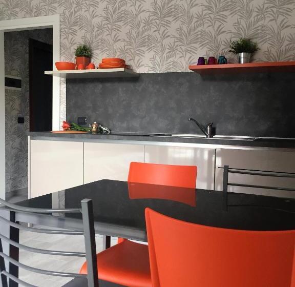استودیوی لوکس, Bnbook Residence La Red