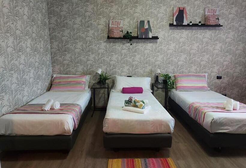 استودیوی استاندارد, Bnbook Residence La Red