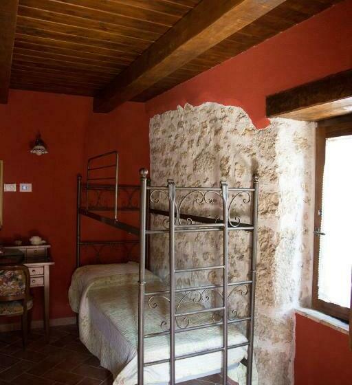 اتاق استاندارد, Agriturismo Le Faeta