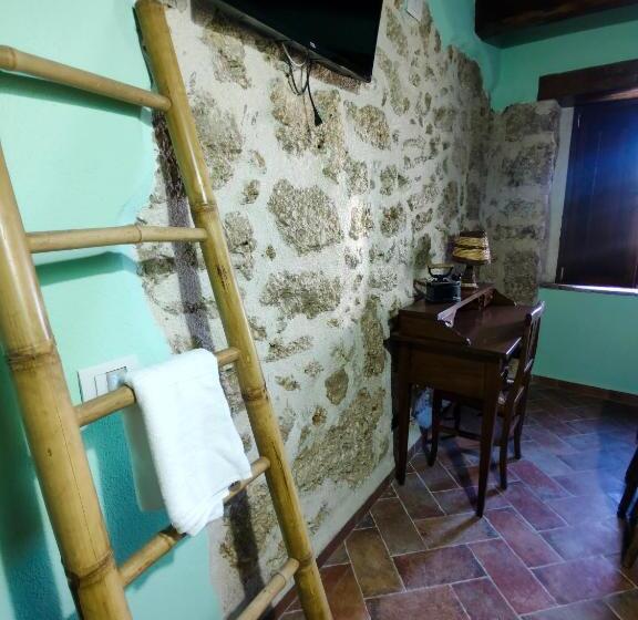 اتاق لوکس, Agriturismo Le Faeta
