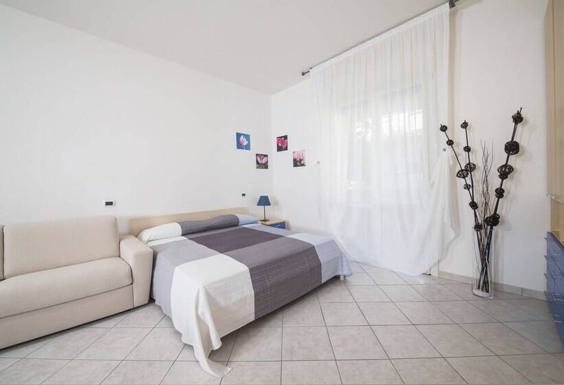 استودیوی استاندارد, Residence Verbena