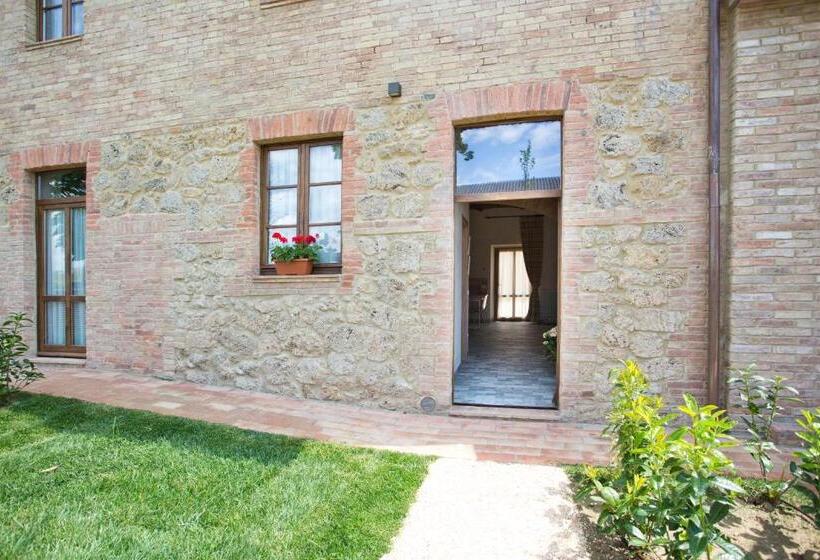 استودیوی استاندارد, Casale San Galgano
