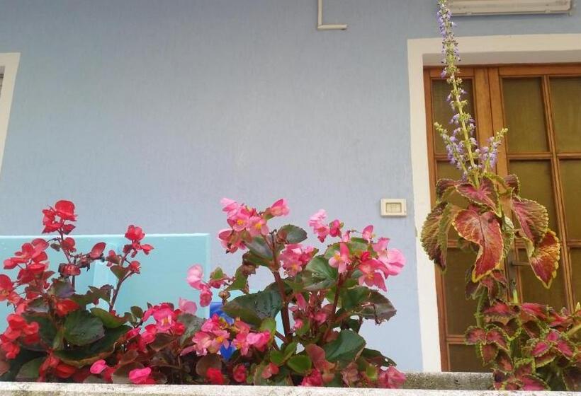 标准平房, Eureka Azienda Agrituristica