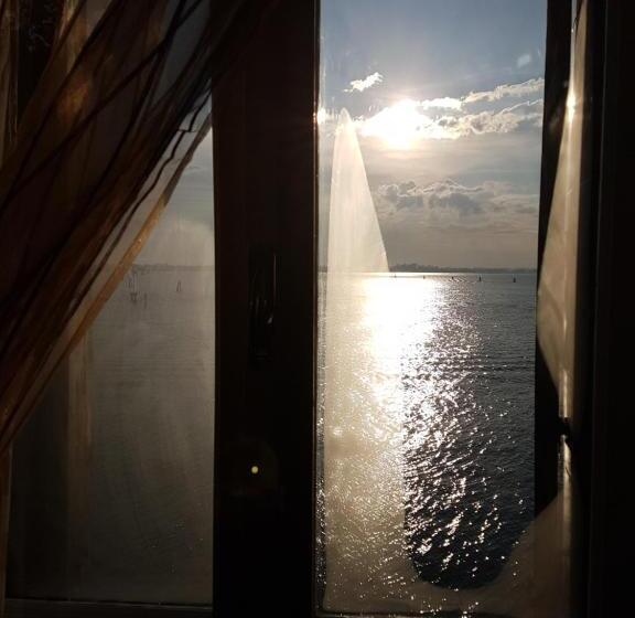 اتاق استاندارد با چشم‌انداز دریا, Casa Sulla Laguna