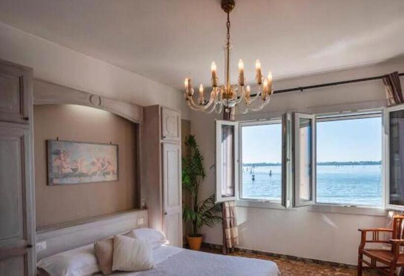 اتاق استاندارد با چشم‌انداز دریا, Casa Sulla Laguna