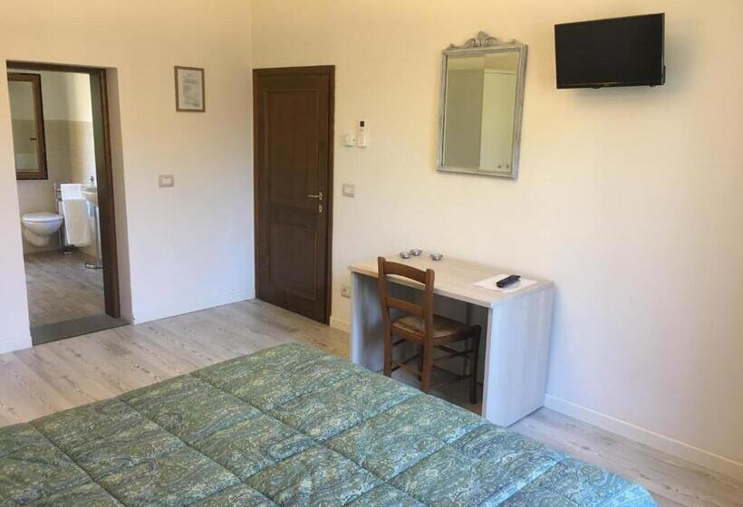 اتاق استاندارد, Guest House Il Naif
