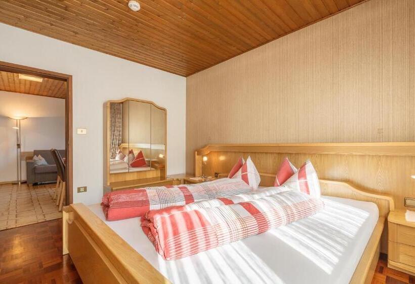 آپارتمان 1 خوابه, Residence Silvia