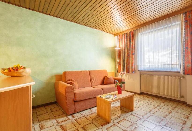 آپارتمان 1 خوابه, Residence Silvia