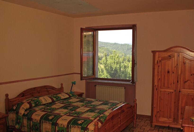 اتاق استاندارد چهار تخته, Agriturismo La Praduscella
