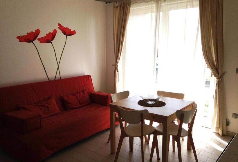 آپارتمان 1 خوابه با چشم‌انداز دریا, Homiday   Residence Bordopineta