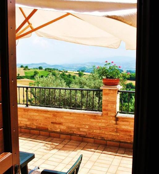 اتاق استاندارد چهار تخته, Agriturismo L'antico Oliveto