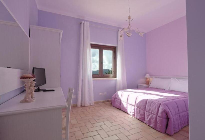 اتاق استاندارد, Agriturismo Feudo Muxarello