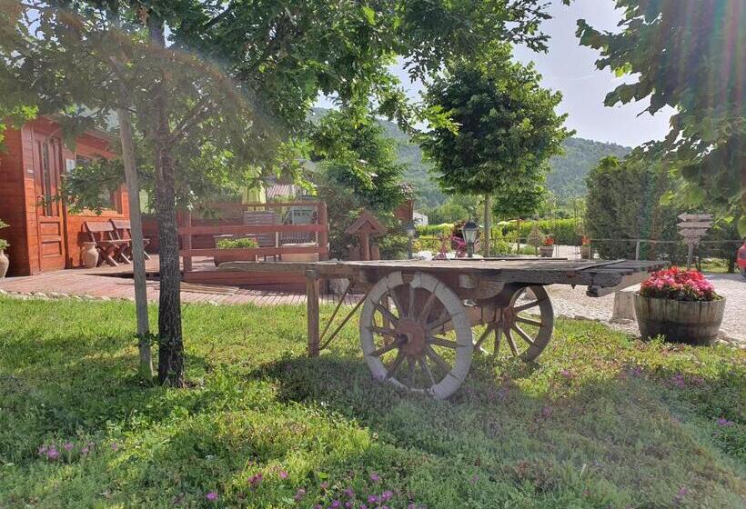کلبه ییلاقی سوپریور یک خوابه, Agriturismo Il Timo
