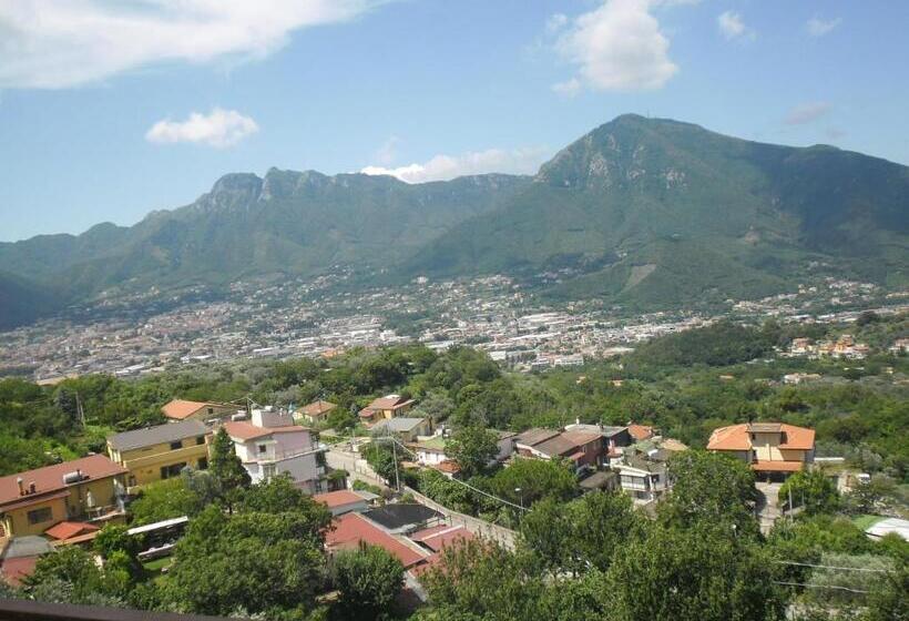 اتاق استاندارد چهار تخته, Agriturismo La Selva