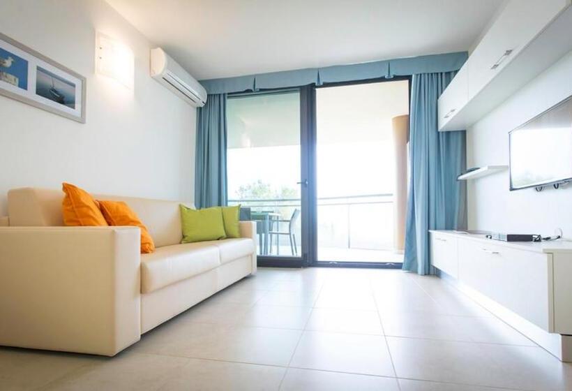 آپارتمان 2 خوابه با چشم‌انداز دریا, Residence Al Bosco