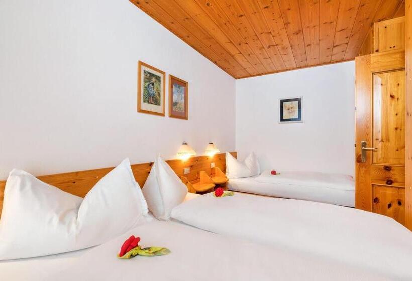 آپارتمان 1 خوابه, Apartments Antares