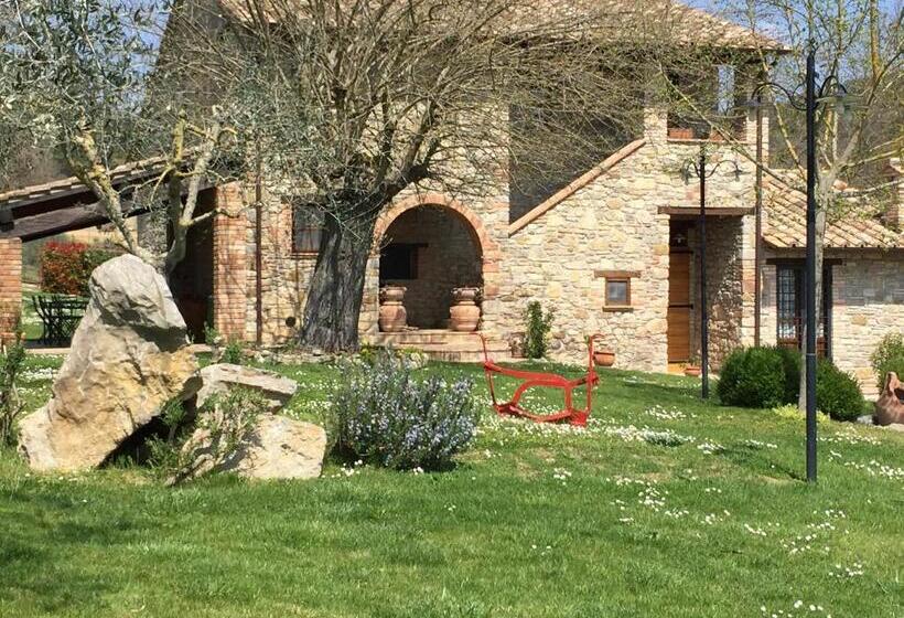 آپارتمان 3 خوابه, Azienda Agrituristica I Tre Casali