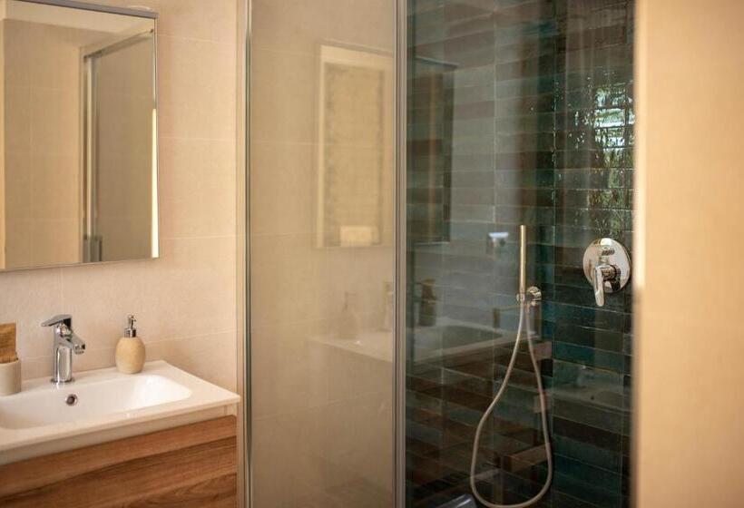اتاق سوپریور, Agriturismo La Genziana