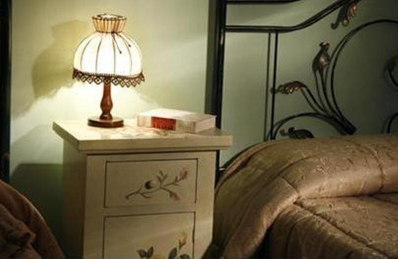 اتاق استاندارد سه نفره, Country House Villa Delle Rose Agriturismo