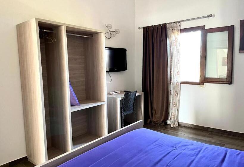 اتاق استاندارد, Pescheto Tenuta Chimenti