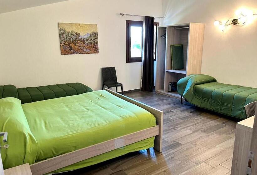 اتاق استاندارد چهار تخته, Pescheto Tenuta Chimenti