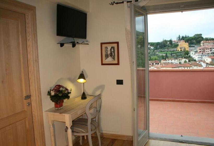 标准房带园景, La Terrazza Di Reggello