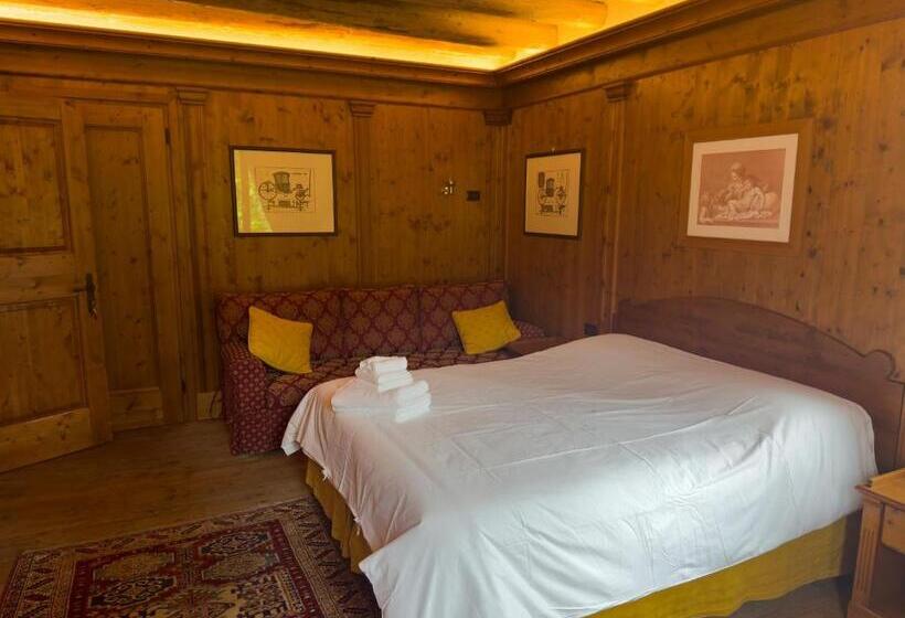 اتاق لوکس با تخت بزرگ, Nogherazza   La Locanda