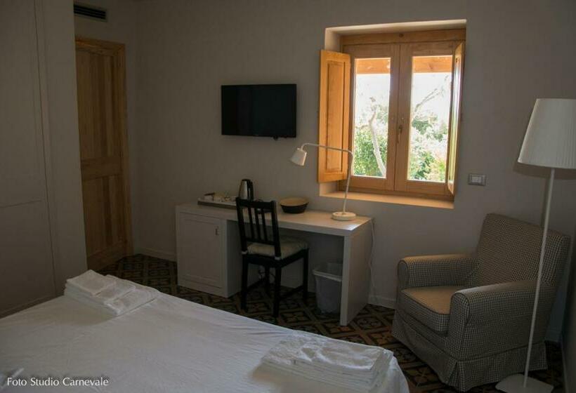 اتاق استاندارد, Masseria Agriturismo Torre Di Albidona