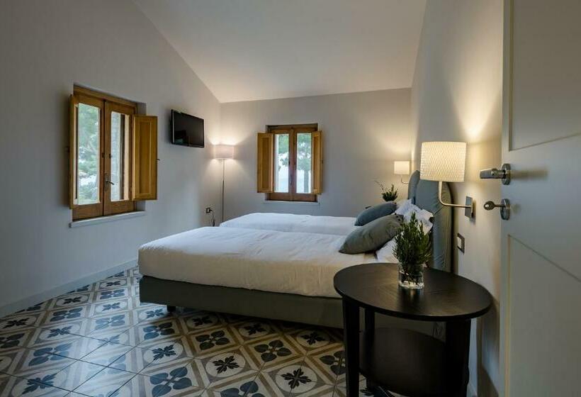 سوییت خانوادگی, Masseria Agriturismo Torre Di Albidona