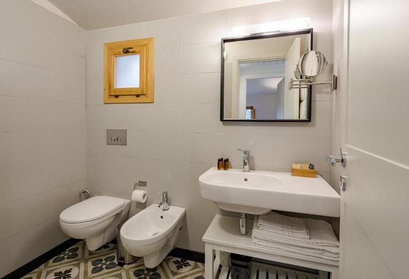 سوییت خانوادگی, Masseria Agriturismo Torre Di Albidona