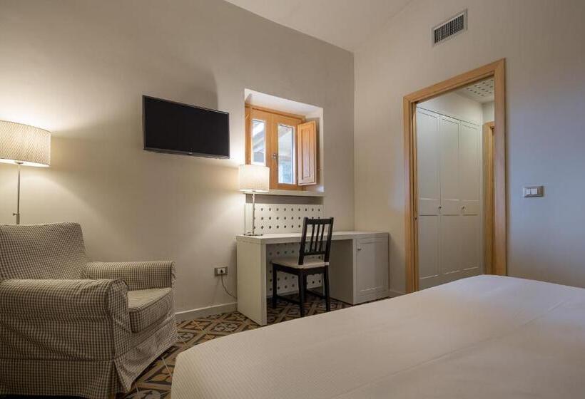 سوییت خانوادگی, Masseria Agriturismo Torre Di Albidona