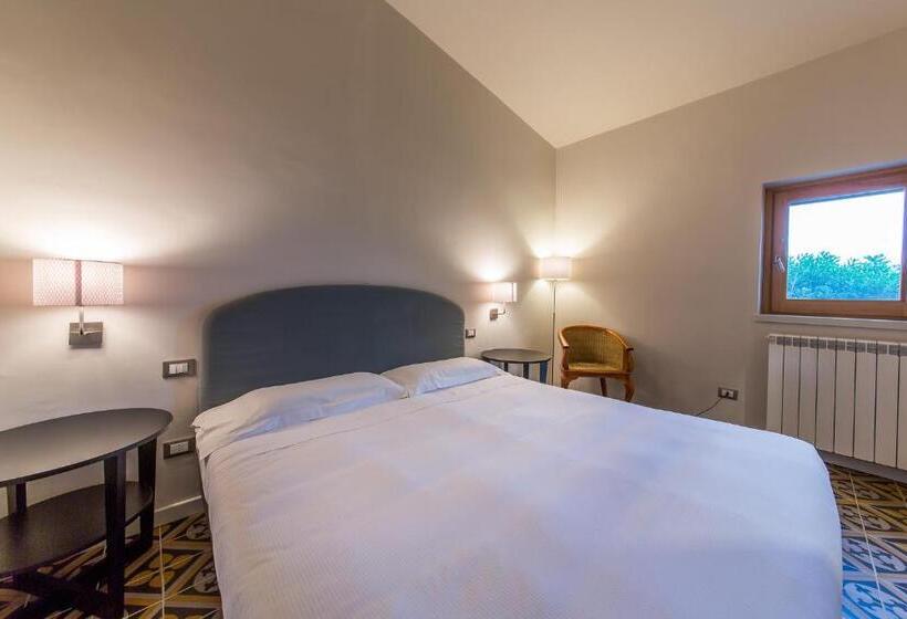 اتاق استاندارد, Masseria Agriturismo Torre Di Albidona