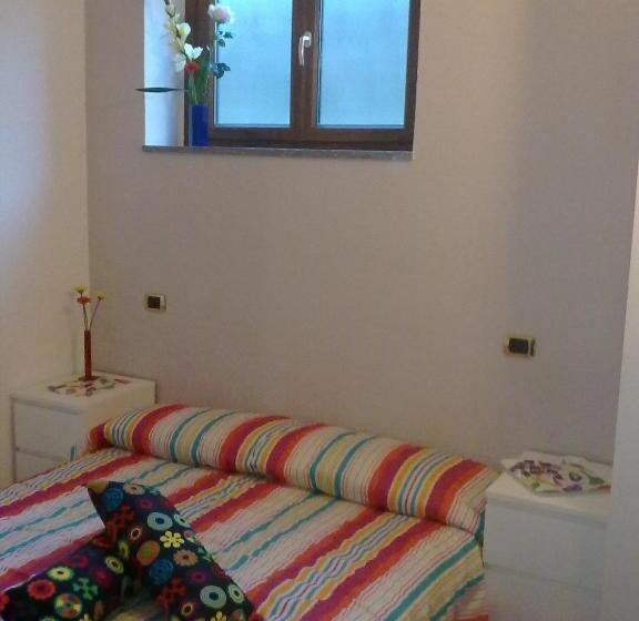 آپارتمان 3 خوابه, Affittacamere Valchiavenna Foresteria In Tranquilla Villa Signorile Con Comodo Parcheggio Privato