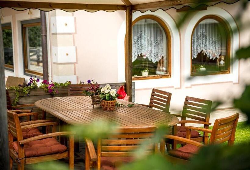 آپارتمان 2 خوابه, Residence Angelika