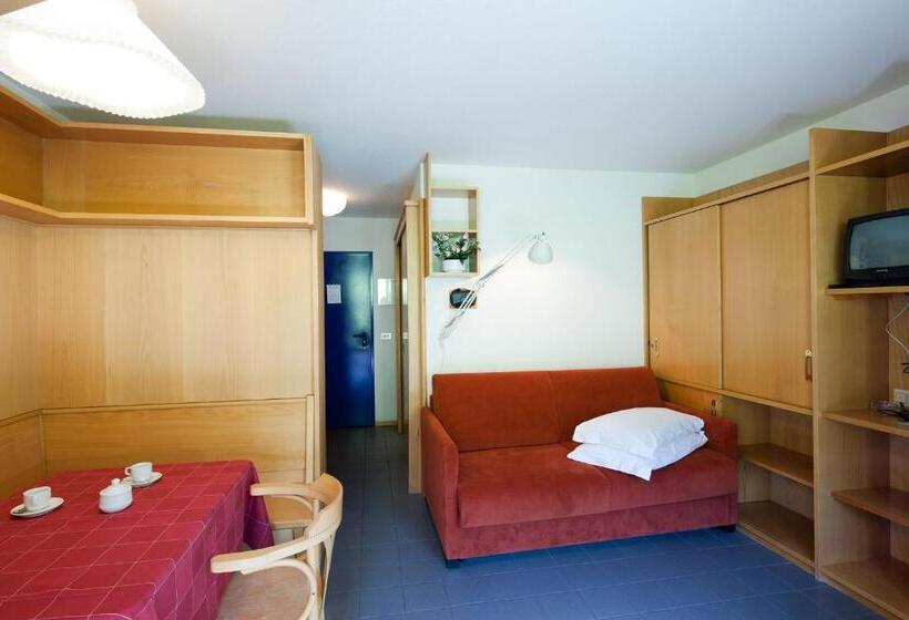 استودیوی استاندارد, Residence Campolongo