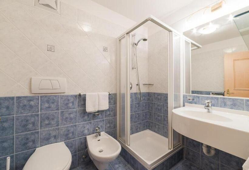 آپارتمان 2 خوابه, Residence Chalet Pinis