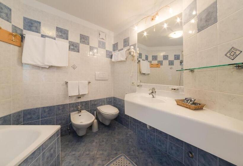 آپارتمان 2 خوابه, Residence Chalet Pinis
