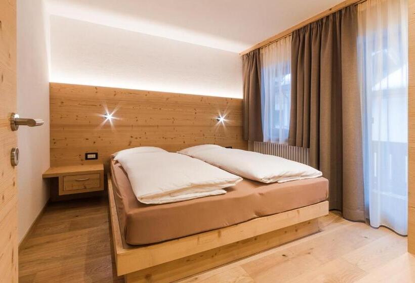 آپارتمان سوپریور 1 خوابه, Residence Chalet Pinis