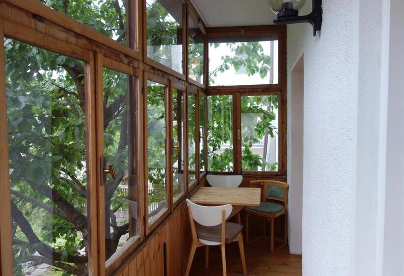 آپارتمان 1 خوابه, Residence Hofer
