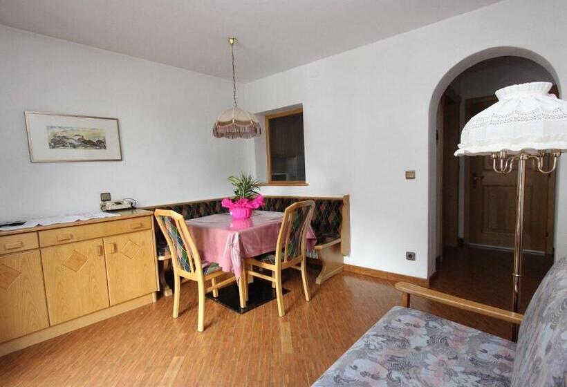 آپارتمان 1 خوابه, Residence Rottonara