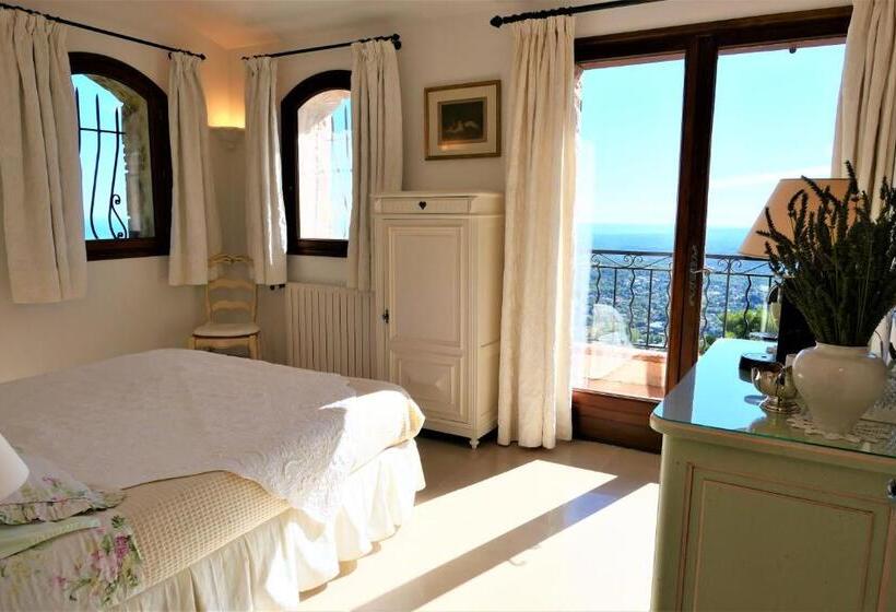 اتاق لوکس با چشم‌انداز دریا, La Bastide Des Pins